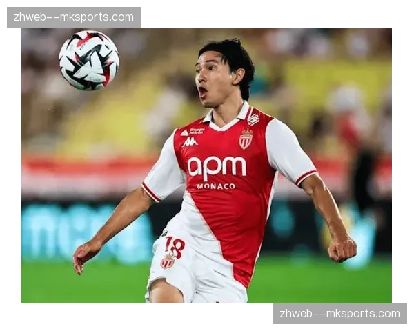 南野拓实技术特点适配性 摩纳哥前锋战术选择空间 南野拓实技术特点适配性 摩纳哥前锋战术选择空间