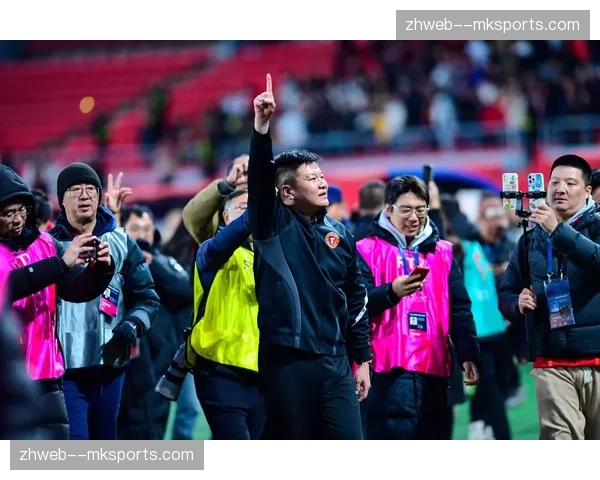 辽宁铁人44%控球率下的适应期，李金羽战术调整与球员磨合